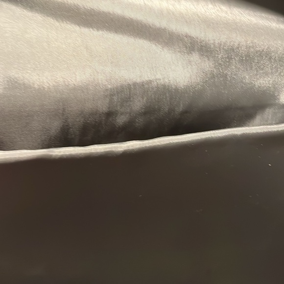 Backpack. Soft. A few compartments inside. - Picture 5 of 7